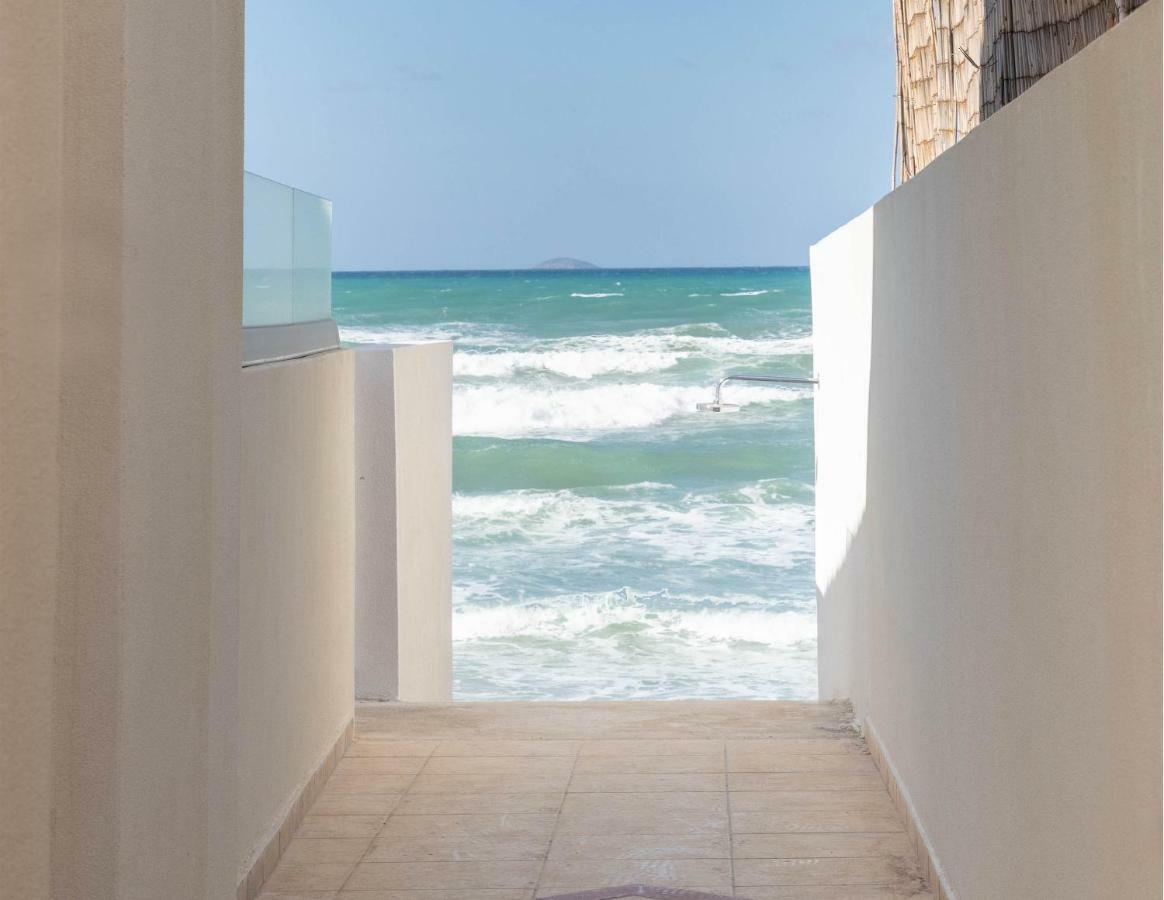 Pebble, An Idyllic Seaside Suite Kokkini Hani Exterior photo